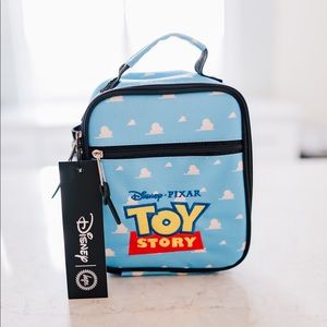 Hype Disney Toy Story Clouds Lunch Box